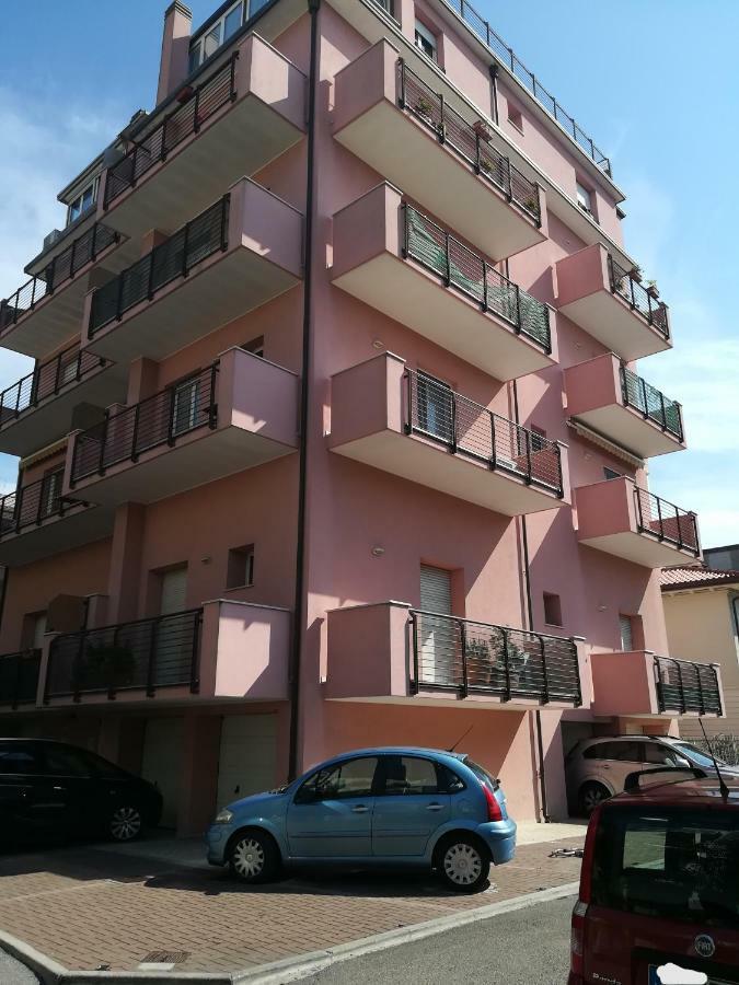 Apartament Vista Mare Rimini Zewnętrze zdjęcie