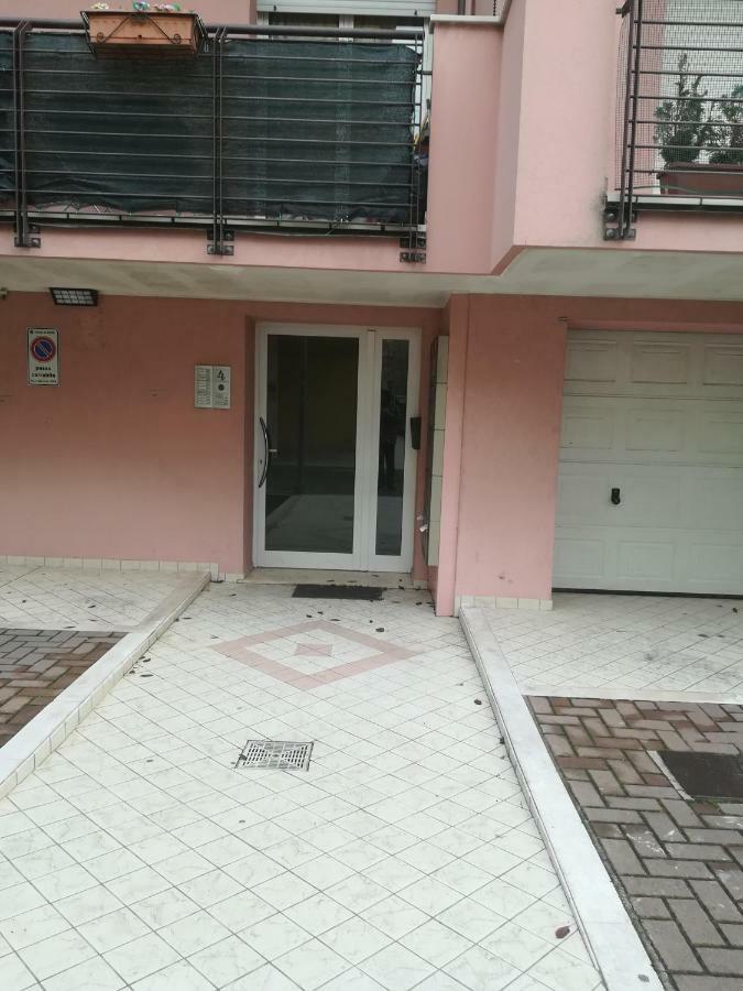 Apartament Vista Mare Rimini Zewnętrze zdjęcie